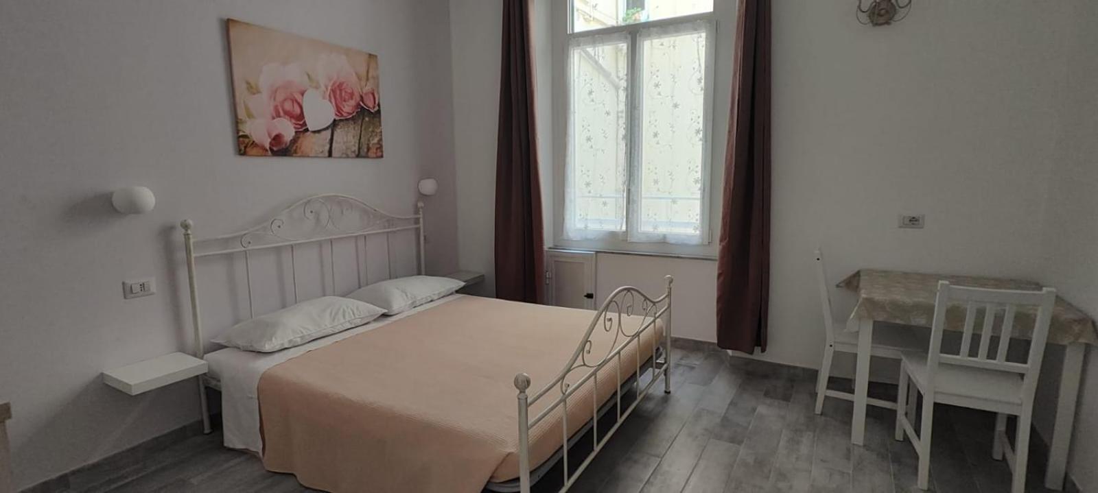 Le Quattro Stagioni Bed & Breakfast Genoa Luaran gambar