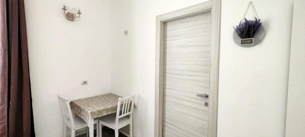 Le Quattro Stagioni Bed & Breakfast Genoa Luaran gambar